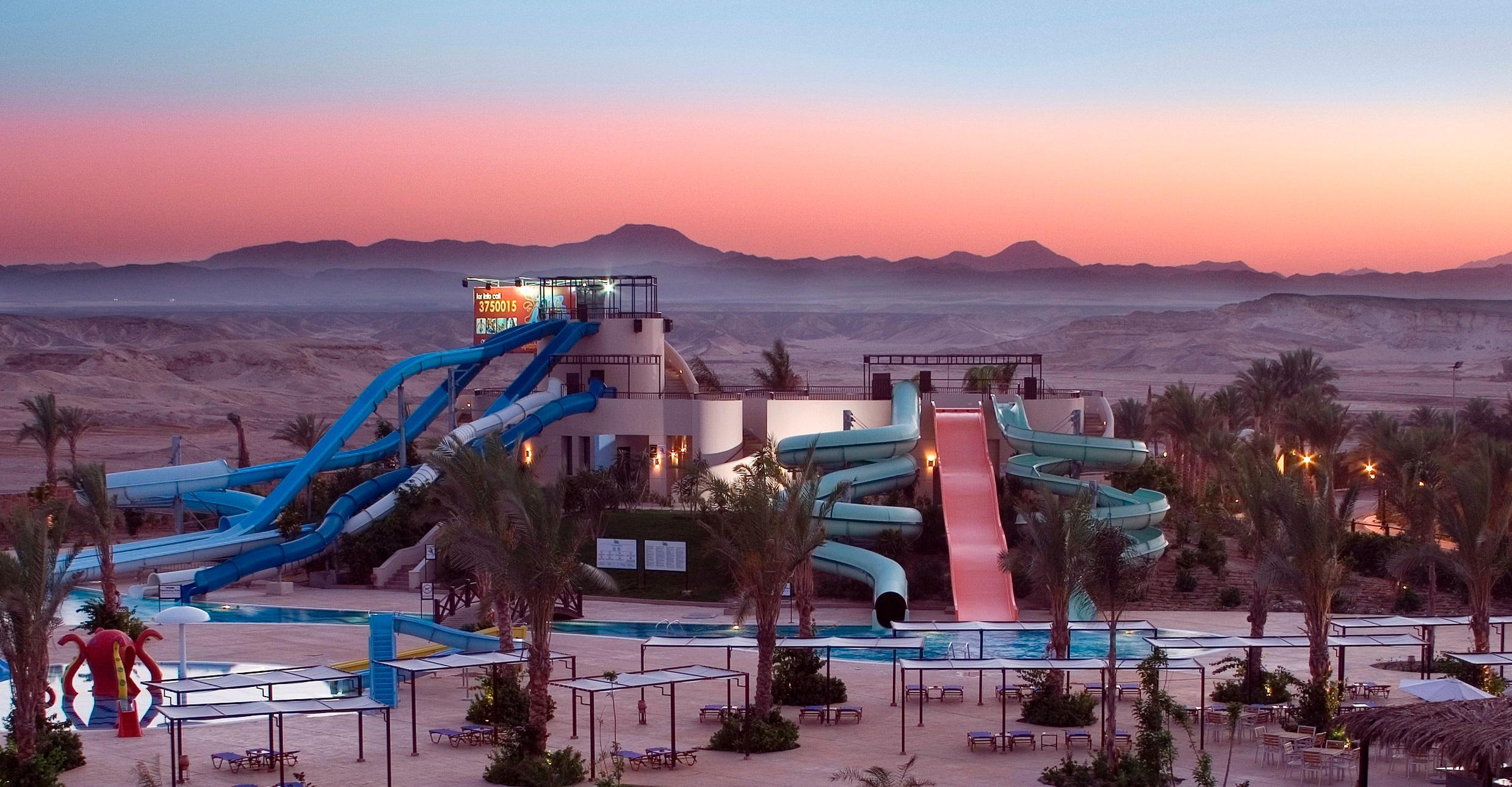 Jaz Dar El Madina Hotel Coraya Bay Exterior photo